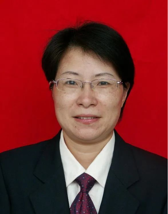 <b>杨美环</b>